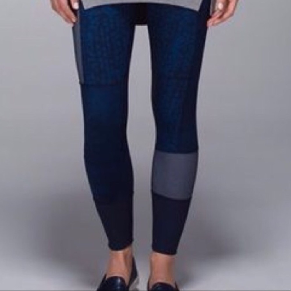 Lululemon Special Edition Wunder Unders - Picture 1 of 3